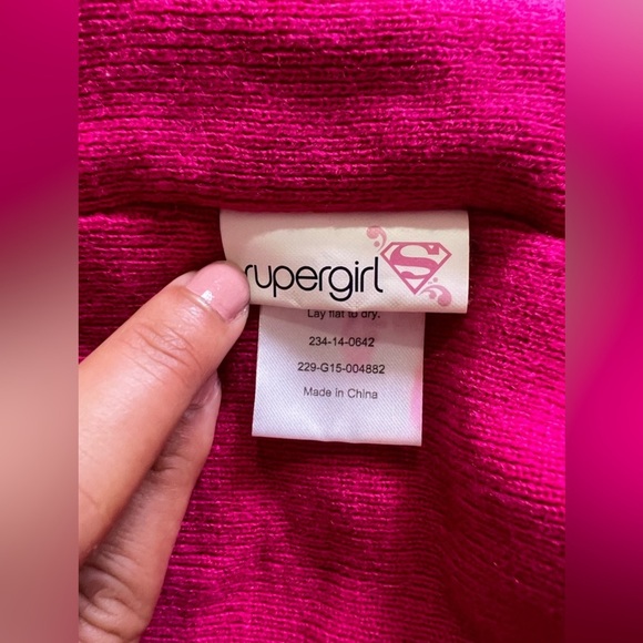 Súper Girl Pink Beanie (Pre-Owned) winter Hat - Picture 14 of 16